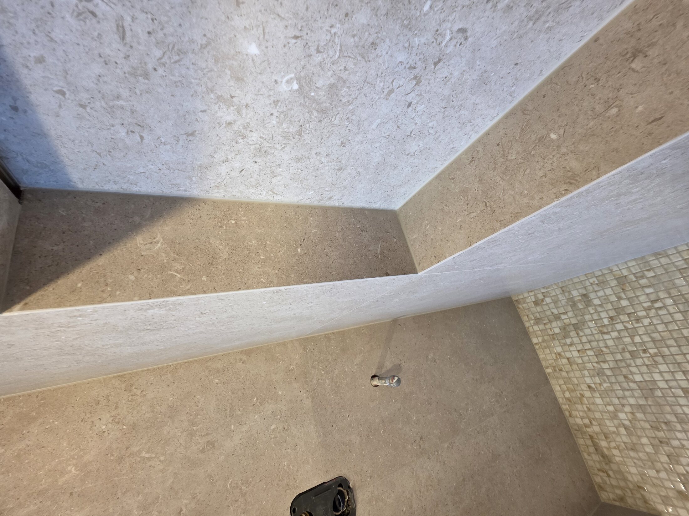 Shower bench and wall geometry detail
